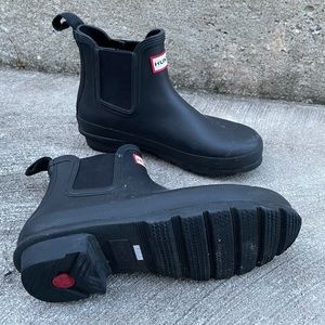 Hunter Chelsea Black Rubber Rain Boots